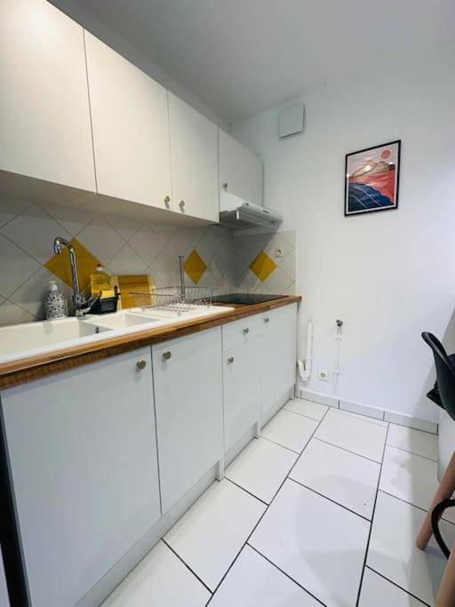 Appartement Confidentiel Laon Extérieur photo